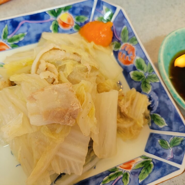 水を使わない白菜と豚バラの蒸し煮♪